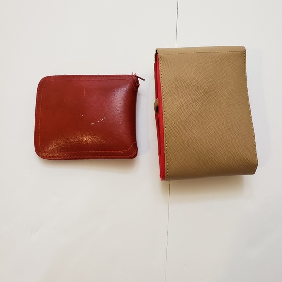Reusable Totes in Folded Wallets Easily Portable - Picture 2 of 7
